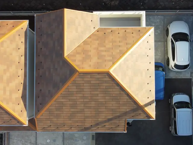 【ドローン調査・床下調査が標準装備！】延床100平米まで料金一律57000円！サービスの画像