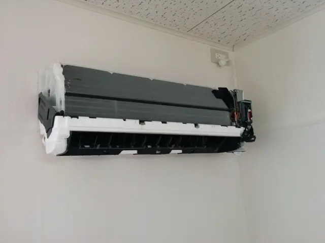 【 福岡市・通常エアコン限定 】サービスの画像
