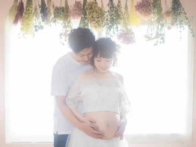 マタニティフォト/おうちフォトスタジオ＆ロケーションフォトサービスの画像