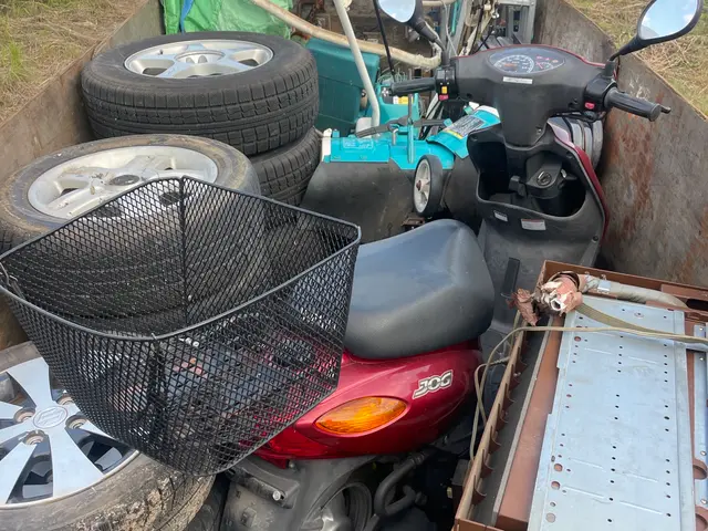 ◎時間厳守　家電〜家具まで何でも積めます。エアコン取外し&回収無料【作業員2名】サービスの画像