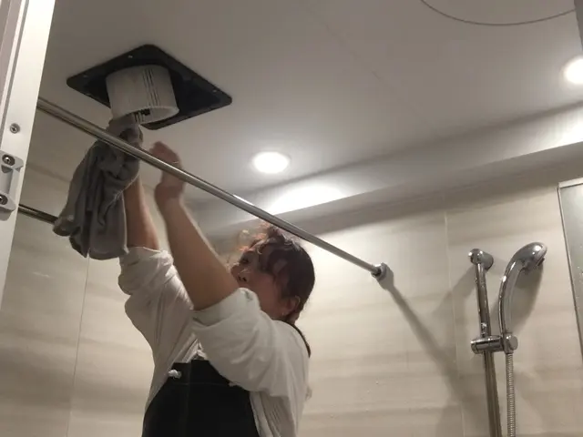 【女性も安心！多くのお客様に支えて頂き20年】水回りの汚れをピカピカに☆サービスの画像