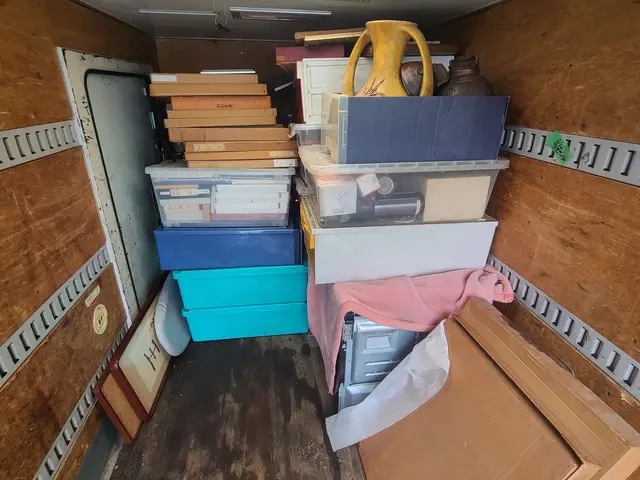 フレンドリーかつスピーディーに対応！社員は全員大卒です！English OK!サービスの画像