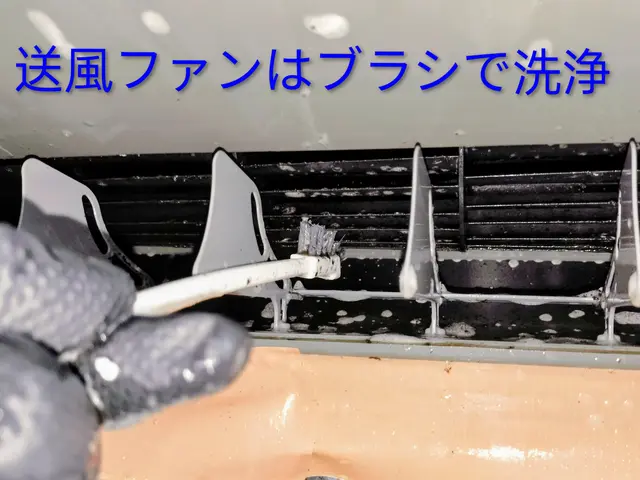 お値段以上の感動洗浄　閉め切ったお部屋に爽やかな風を！PayPay対応　非喫煙者サービスの画像