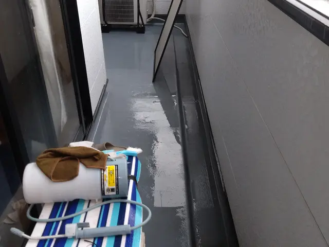 【岡山エリア】あなたの家の　お掃除便利屋さん　ベランダ・バルコニーお掃除です。サービスの画像