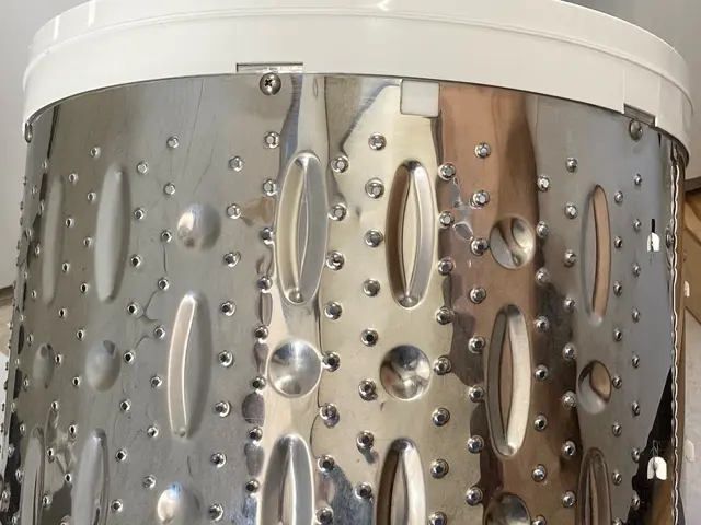 【女性スタッフ同行可】洋服のニオイ気になりませんか？洗濯槽のカビ汚れを徹底洗浄！サービスの画像