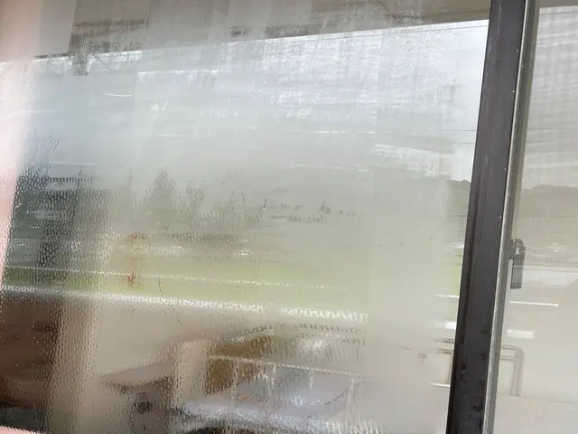 ★フィルムを貼ってるかわからないプロの仕上げ★フィルム剥がしだけでもOKサービスの画像