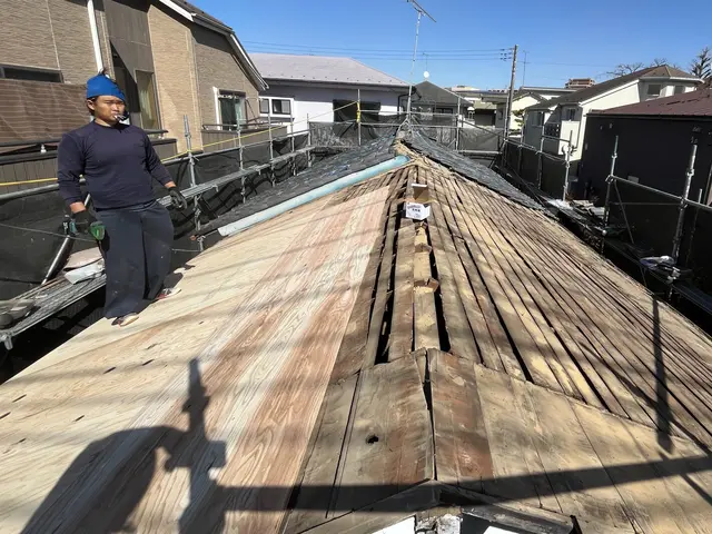 【職人歴10年】火災保険も対応します。お客様の家の屋根をしっかり直します！サービスの画像