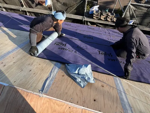 【職人歴10年】火災保険も対応します。お客様の家の屋根をしっかり直します！サービスの画像