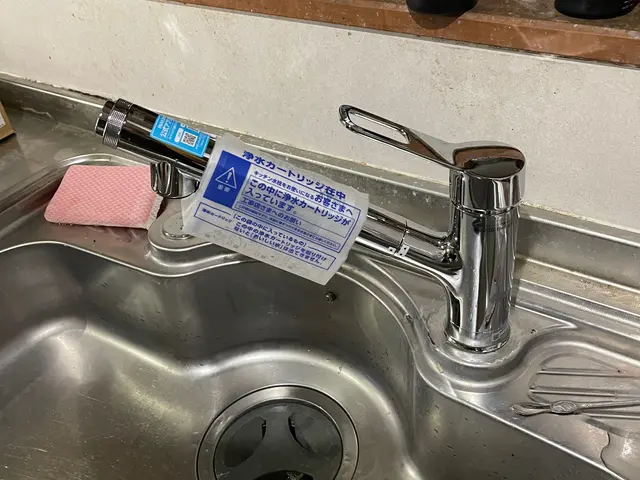 【水道蛇口交換専門店】安心工事保証付！キッチン蛇口交換は当店で！女性スタッフ同行サービスの画像