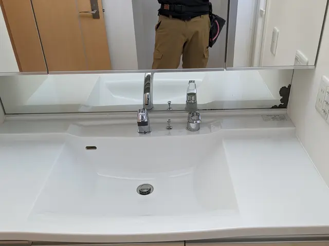 【作業外注一切なし】経験20年！損害保険加入済み！駐車場代お店負担します◎サービスの画像