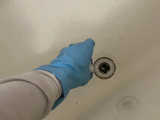 20年の信頼と1万件超の実績！自社スタッフによる安心丁寧な作業をお約束サービスの画像