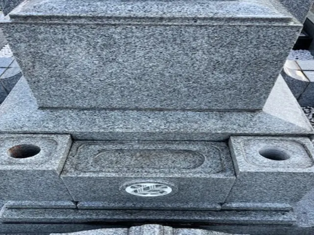 ◇日本橋兜町の会社◇「婦人画報」掲載◇石専用洗剤で「水垢」や汚れを取る！サービスの画像