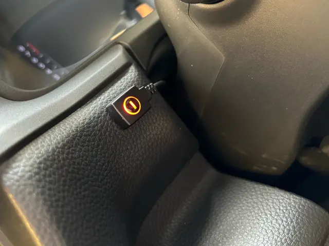 【カーナビ専門店】☆関西エリア☆電装品取り付け専門店の当店にお任せ下さい！！サービスの画像