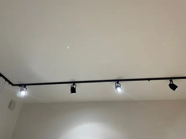 配線ダクト取り付けサービスの画像