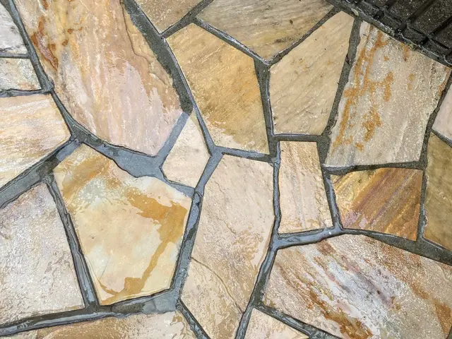 駐車場の高圧洗浄★大分県内出張費無料でお伺いいたしますサービスの画像