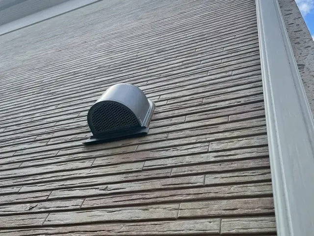 女性スタッフによる即日対応！塗装まで一貫してお任せ頂けます。サービスの画像