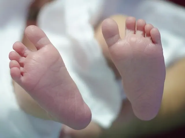 女性カメラマン！ママカメラマンがニューボーンフォトを撮影します（交通費込）