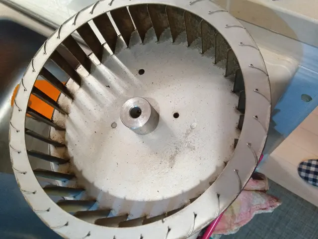 プロの技術でご満足いただけるように心を込めて作業いたしますサービスの画像