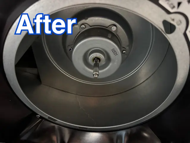 お子様のいるご家庭も安心！！丁寧な作業に好評頂いてます！！サービスの画像