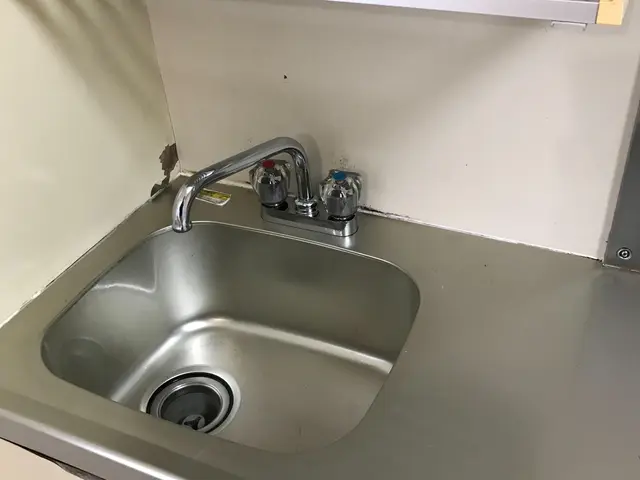 クリーニング歴１8年以上の『仲良し親子』のプロがお伺いいたしますサービスの画像