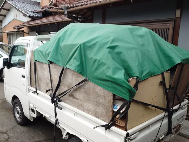 無料見積もり。女性の一人暮らしも安心！迅速。リサイクル可能品詰め放題！買取ありサービスの画像