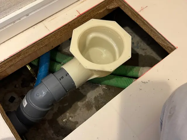 洗濯機パン（防水パン）の設置・交換サービスの画像