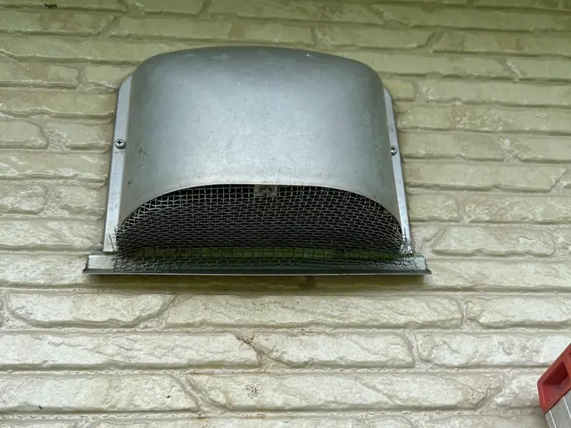 豊富な経験により見つからない・わからなかった侵入経路を発見、対策し再発時保証有りサービスの画像