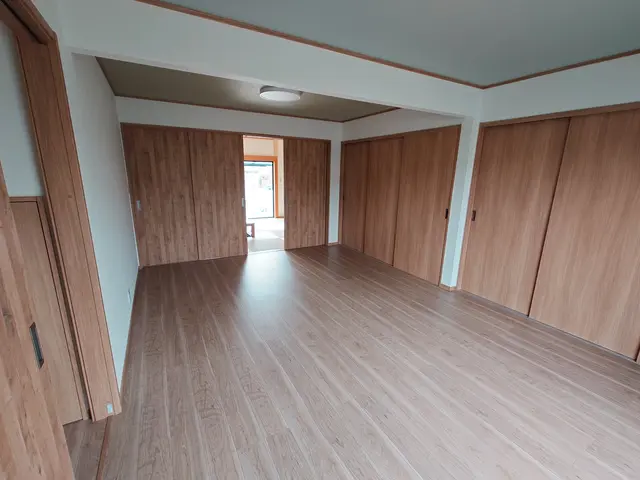 建築業界３０年以上　☆リフォームは得意です☆　安心　自社施工　損害保険加入サービスの画像