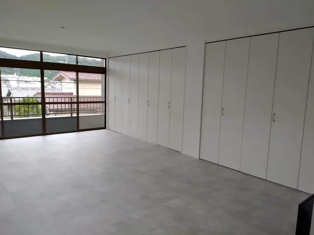 建築業界３０年以上　☆リフォームは得意です☆　安心　自社施工　損害保険加入サービスの画像