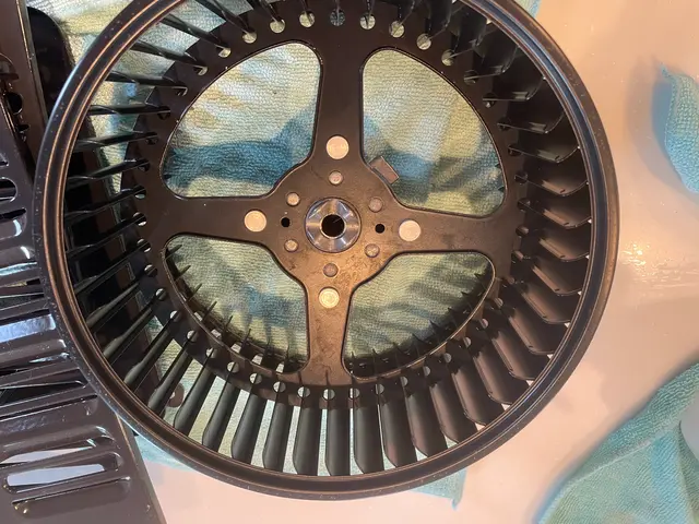 □女性スタッフが丁寧に時間をかけて作業させていただきます！エプロン内部含みます！サービスの画像