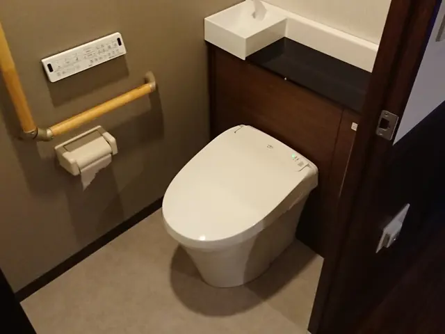 創業45年、業界歴25年、作業実績7000件以上　20年以上の職人が対応致しますサービスの画像