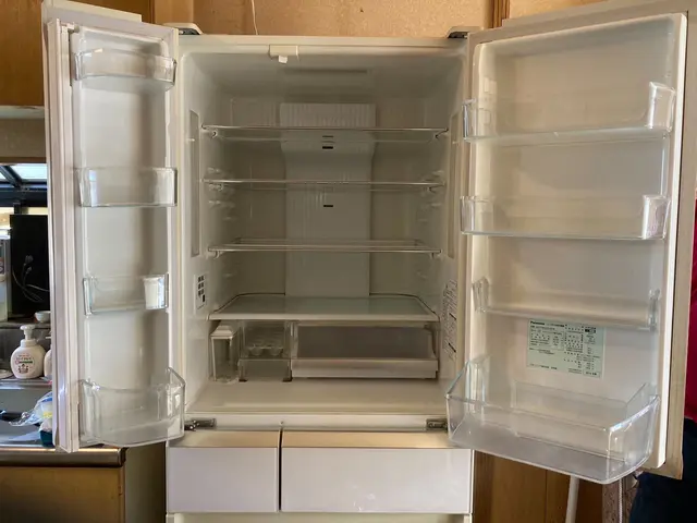 夜間・早朝対応可◎細部まで徹底クリーニング！汚れ具合や劣化具合で臨機応変に対応サービスの画像