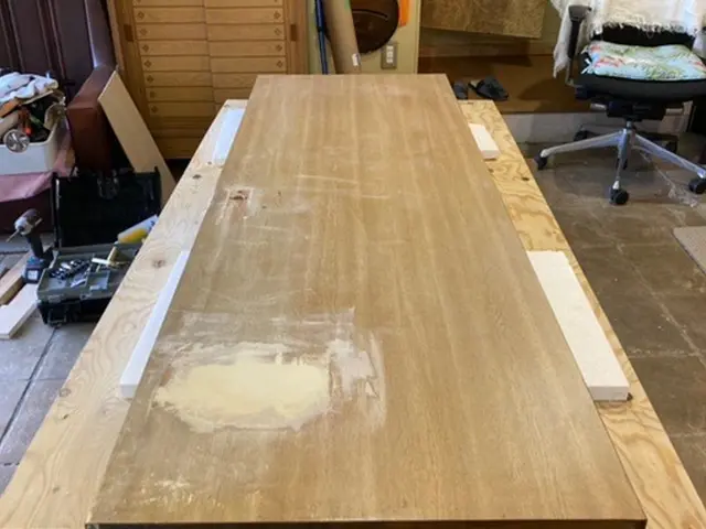 ドア穴補修サービスの画像