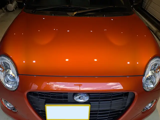 完全硬化ガラスコーティングで塗装面の保護と艶感UP！美しい仕上がりを提供します。サービスの画像