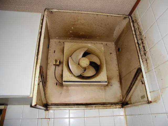 15年の実績◆妥協を許さない全力施工◆アルカリ電解水使用◆サービスの画像