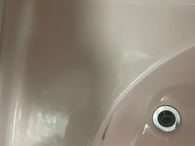 『リピート率94%』驚きの徹底洗浄で汚れを根こそぎ除去します！洗面台クリーニングサービスの画像