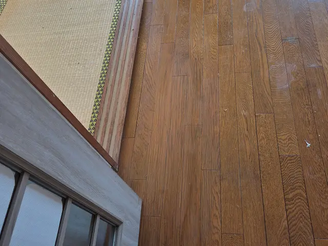 フローリング・ドア・サッシの傷へこみ補修！丁寧な仕上がり！サービスの画像