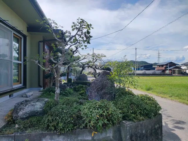 無料見積もり可！庭木の剪定は「お庭屋N-works」にお任せ下さい！サービスの画像