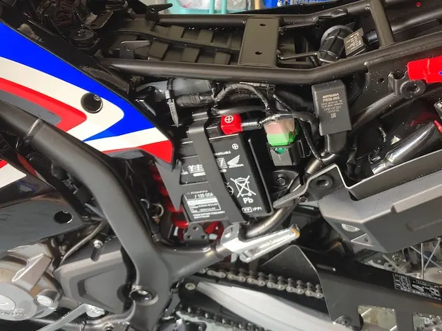 出張バッテリー交換です！オートバイも可！サービス地域外相談下さい。サービスの画像