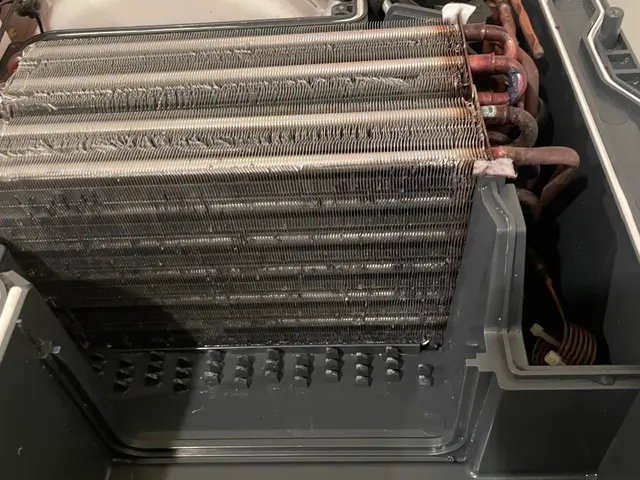 ドラム式洗濯機の分解クリーニングです^ ^サービスの画像