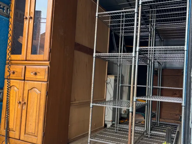 パネルバンの為、積み込んだ物が外から見えません。ご近所様の目も気になりません◎サービスの画像