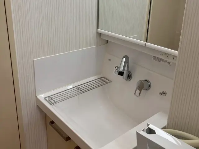 女性スタッフ指定可能で安心、営業時間外や対応地域外もご相談承りますサービスの画像