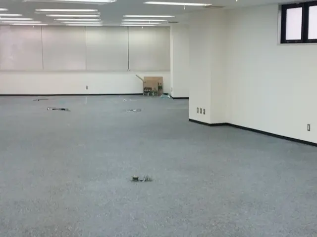 【100㎡以下3万～】完全自社施工！高圧洗浄ＯＫ！ワックスOK！損害保険加入！サービスの画像