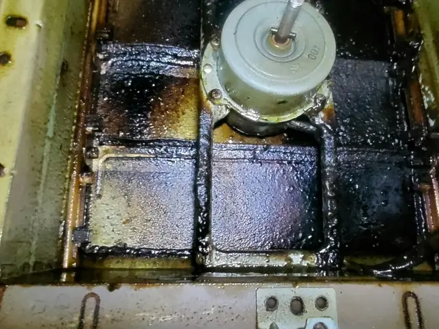 【大好評】蓄積した汚れ丁寧に隅々まできれいに仕上げます!フッ素コート付き♪サービスの画像