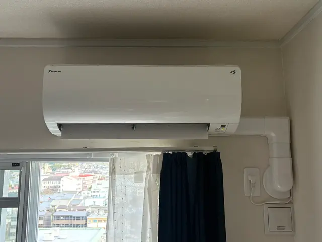 新規開店！エアコン標準工事12500円〜　処分費0円！丁寧な作業を心がけます！！サービスの画像