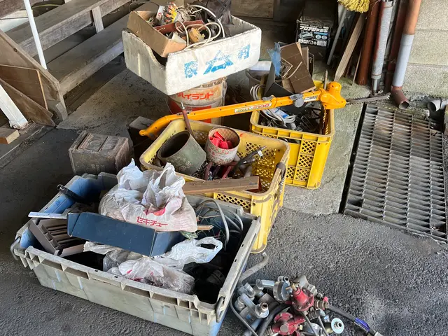 会社納屋 、工場遺品、倉庫ほか整理致します！駐車代は当店が負担しますサービスの画像
