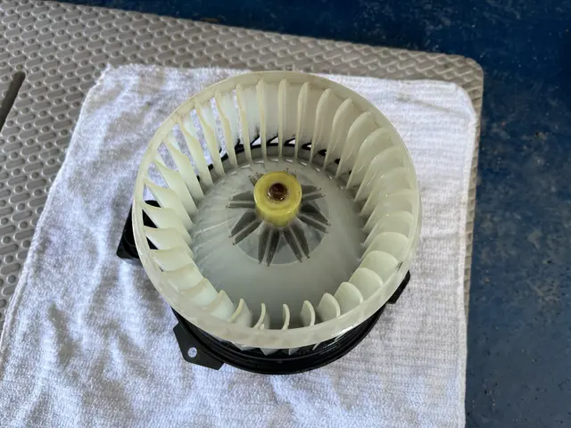 「特許取得済」の特殊道具を使用◉新車時のように蘇ります。サービスの画像