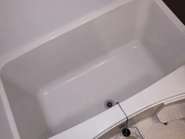 非喫煙者〇汚れ落としはプロにおまかせ※エアコン洗浄セットで1000円割引サービスの画像