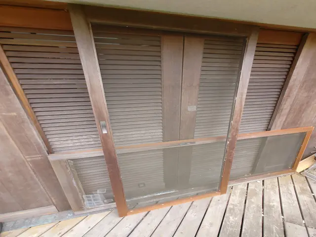 東金市で６０年！　襖・障子・網戸・木製ドアの張替え・修理・新規製作を行っていますサービスの画像