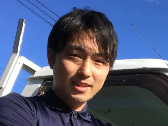 ☆作業員2名☆【横浜市】の物置解体、撤去ならここ☆物置中身、エアコン引取出来ますサービスの画像